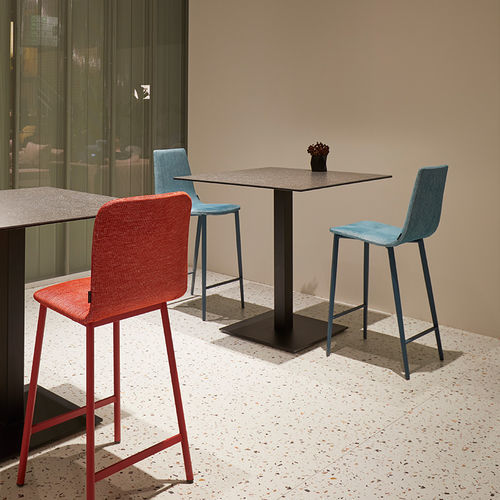 Table mange-debout contemporaine - DADO - MOBLIBERICA - en céramique / avec piètement en métal / rectangulaire