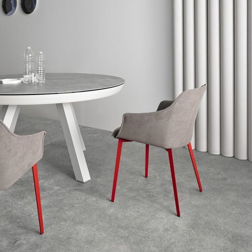 Chaise contemporaine - KEDUA  - MOBLIBERICA - d'intérieur / en tissu / avec piètement en métal