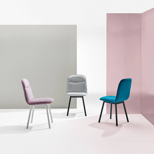 Chaise contemporaine - KÖLN  - MOBLIBERICA - d'intérieur / en tissu / avec piètement en métal