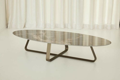Table basse contemporaine - CURVE - Ghekiere Industries - en céramique / avec piètement en métal / ovale
