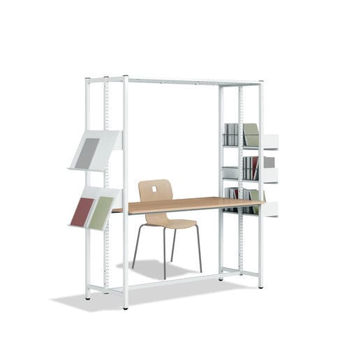 Bureau sur pied - gonzagarredi - contemporain / en bois / droit