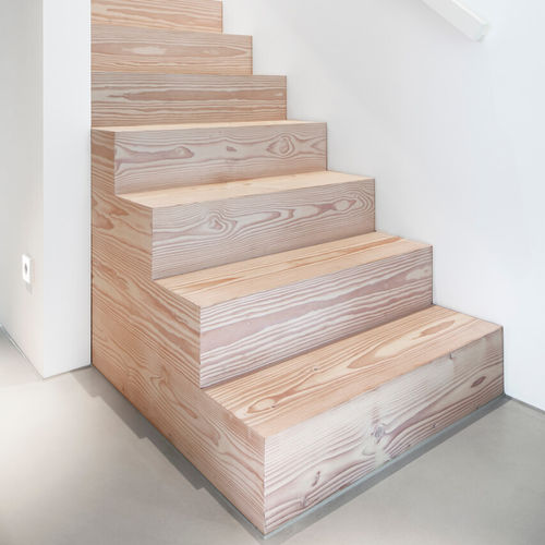 Escalier droit - Pur Natur Holzprodukte - à marches en bois / structure en bois / résidentiel