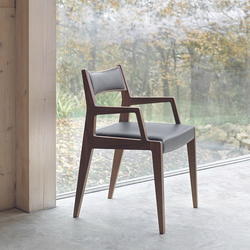 Chaise de bureau contemporaine - BAKER - Dare Studio - d'intérieur / en tissu / avec piètement en bois massif