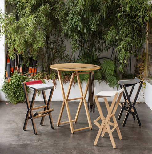 Table mange-debout contemporaine - DINGHY D - DVELAS - en tissu / en fibre de verre / avec piètement en bouleau