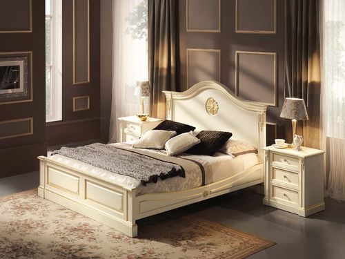 Lit double - BEATRICE - Onlywood SRL - classique / en bois massif