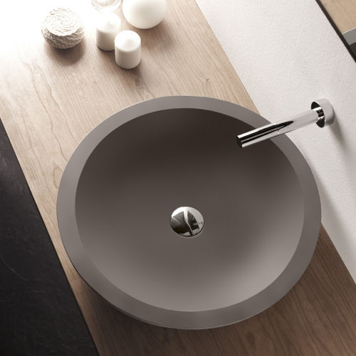 Vasque à poser - AMPUERO - Bath Collection S.L. - en béton / ronde / contemporaine