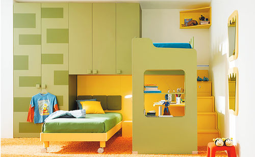 Armoire contemporaine - MISTRAL - Homes - en bois / à portes battantes / pont de lit