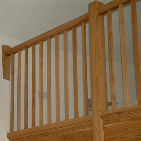 Garde-corps en bois - Broadleaf Timber - à barreaux / d'intérieur / pour escalier