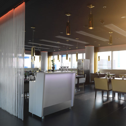 Banque d'accueil modulable - MODULAR 1M - MOREE - en placage de bois / pour bar / lumineuse