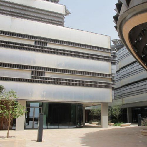 Bardage en panneaux - MASDAR INSTITUTE, ABU DHABI - Vector Foiltec - ETFE Texlon® / perforé / isolant