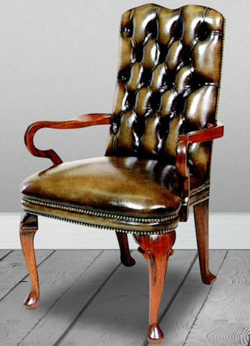 Chaise de salle à manger classique - Diana Carver - Kingsgate Furniture ltd - d'intérieur / en cuir / avec piètement en bois massif