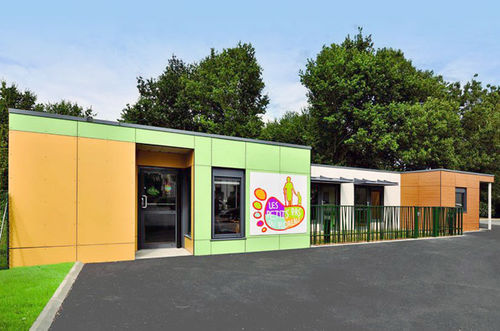 Bâtiment modulaire - PLOREAU 243 m²  - Cougnaud - préfabriqué / en bois / pour crèche