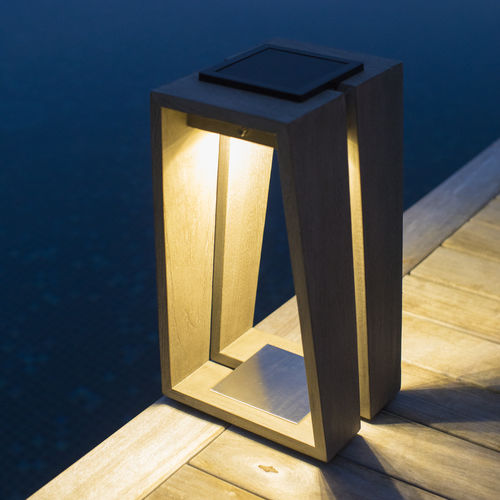Lampe baladeuse - SKAAL - LES JARDINS - en teck / contemporaine / sans fil