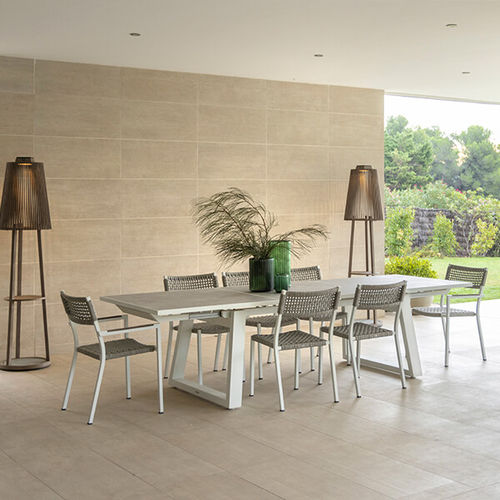 Table contemporaine - RANCHO - LES JARDINS - en aluminium / en céramique / en beton ciré