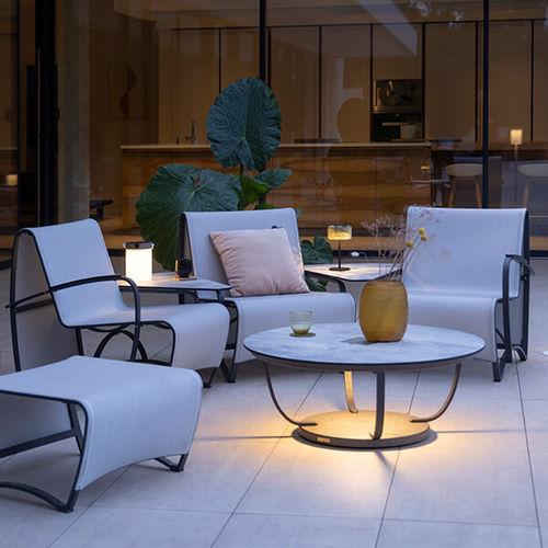 Table basse contemporaine - JET STREAM - LES JARDINS - en verre dépoli / avec piètement en aluminium / ronde