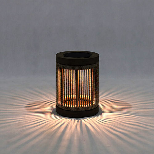 Lampe de table - ROP&STRIP - LES JARDINS - en aluminium / en teck / en corde
