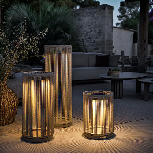 Lampe de sol - TECK066 - LES JARDINS - en aluminium / en corde / contemporaine