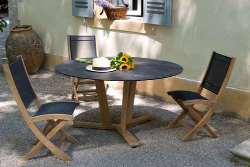 Table contemporaine - TEKURA - LES JARDINS - en teck / ronde / de jardin