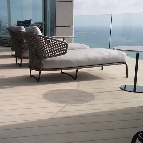 Lame de terrasse en bois - ROYAL BEACH - Accsys Technologies - aspect bois / pour hôtel / durable