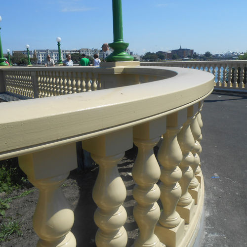 Garde-corps en bois - VENETIAN & MARINA - Accsys Technologies - de type balustrade / d'extérieur / pour pont