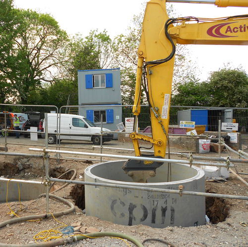 Regard d'égout en béton - CPM Group Ltd 