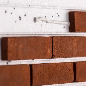 Système de façade en polystyrène expansé - V-CLAD - Eurobrick Systems Ltd  - de terre cuite
