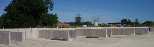 Prémur en béton préfabriqué - L WALLS - F P McCann Ltd 
