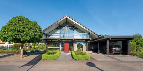 Maison préfabriquée - ART 3 SAMPLE 7 - Huf Haus  - écologique / contemporaine / à ossature bois