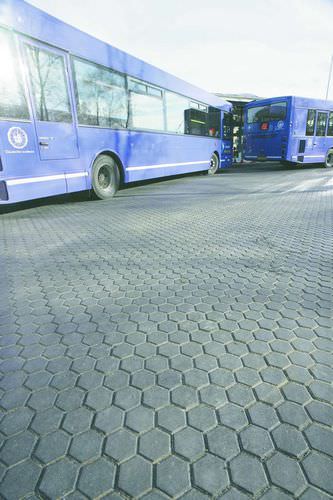 Pavé en béton - ESKOO 6 - Marshalls plc  - carrossable