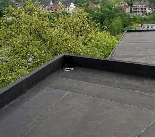 Membrane d'étanchéité de protection - HERTALAN® EASY WELD - CARLISLE Construction Materials GmbH - pour toiture-terrasse / en rouleau / élastique