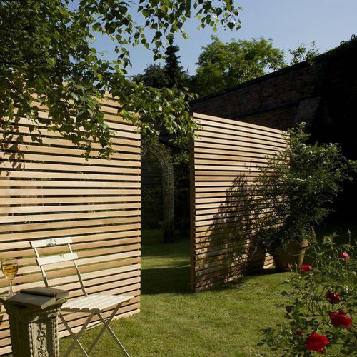 Brise-vue en panneau - WESTERN RED - Silva Timber Products  - en bois
