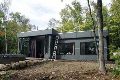 Maison écologique - LAURENTIDES - Faberca - modulaire / contemporaine / à 2 étages