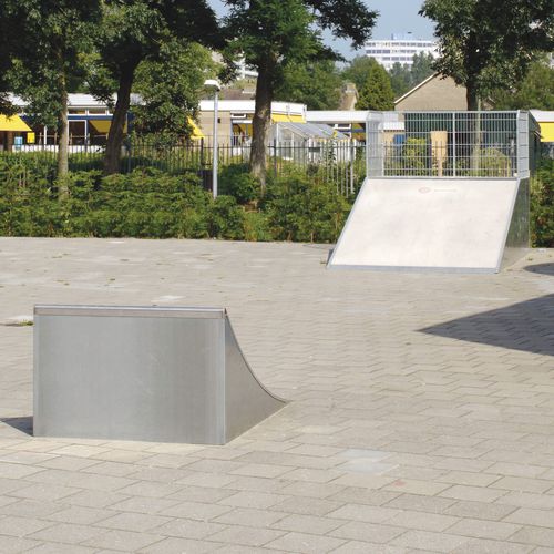 Quarter pipe pour skatepark - S-RAVE - VelopA
