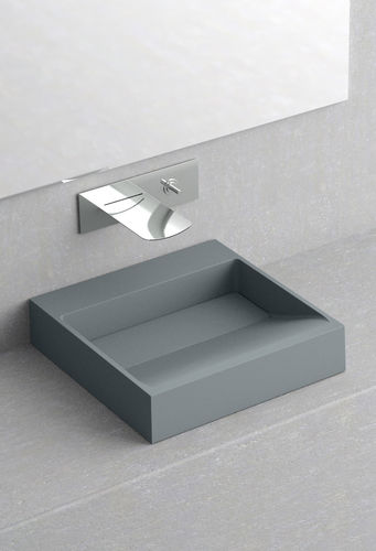 Lave-mains à poser - DISEGNO - GLASS DESIGN Srl - carré / en céramique