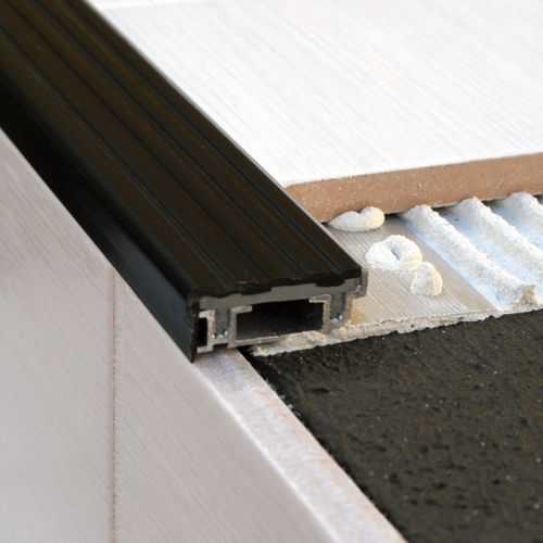 Nez de marche en aluminium - NIB  - LITOKOL - en PVC / antidérapant