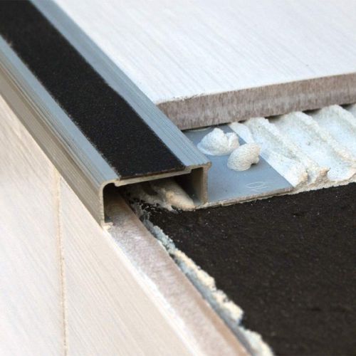 Nez de marche en aluminium - NLC - LITOKOL - en polyamide / antidérapant