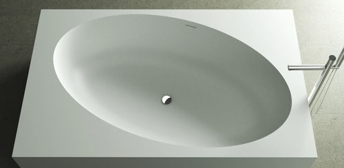 Baignoire ovale - ELISLAND - MOMA DESIGN - à poser / pour habitat / en Corian®