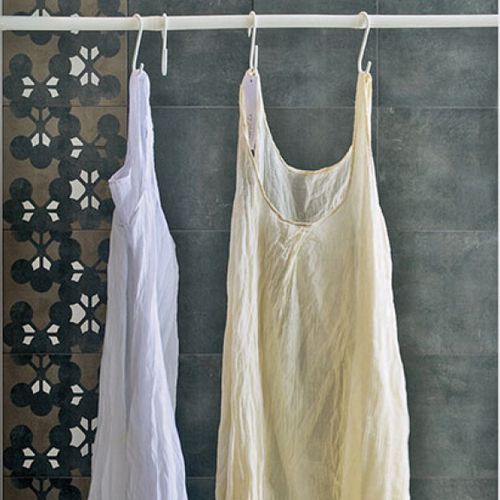 Carrelage en grès cérame - AZULEJ : FLORES - MUTINA - vieilli / d'intérieur / de sol