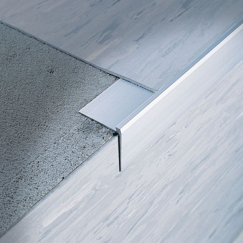 Profilé de finition en laiton - STAIRTEC SC - PROFILITEC - en aluminium anodisé / nez de marche / en L