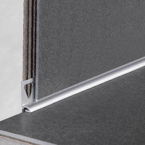 Plinthe argentée - BT - PROFILITEC - dorée / en aluminium / décorative