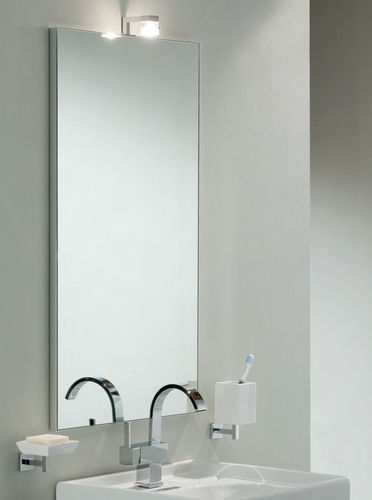 Miroir de salle de bain mural - 678 - STILHAUS - contemporain / rectangulaire / en métal chromé