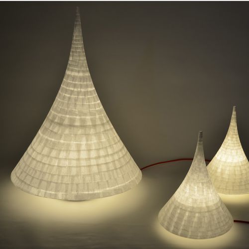 Lampe de table - ARABESQUE  - CÉLINE WRIGHT  - en papier japonais / contemporaine / d'intérieur