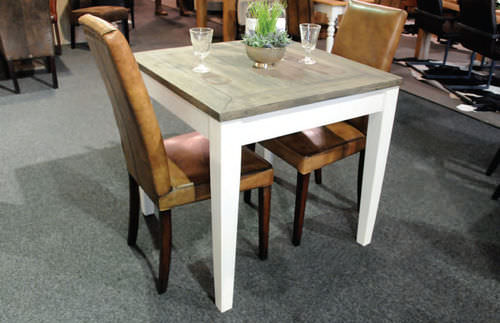 Table à manger classique - MEXICO - HAZENKAMP FURNITURES BV - en bois / carrée / résidentielle
