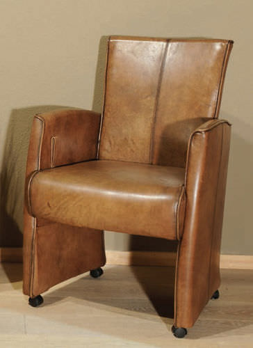 Fauteuil classique - NEW YORK - HAZENKAMP FURNITURES BV - en cuir / à roulettes