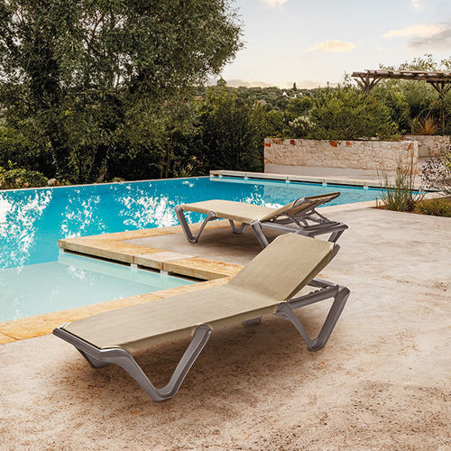 Bain de soleil contemporain - BALI - Myyour - en polyester / en PVC / contract