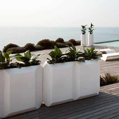 Pot de jardin en polyéthylène - GEM - Myyour - carré / rectangulaire / lumineux