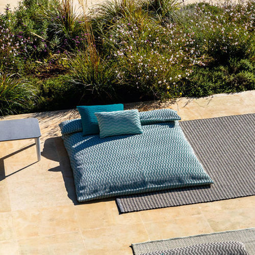 Coussin de sol - WAVE LOUNGE - Myyour - d'extérieur / carré / à motif