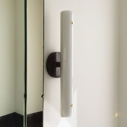 Applique murale contemporaine - COUNTERWEIGHT - Roll & Hill - d'intérieur / en laiton / en verre
