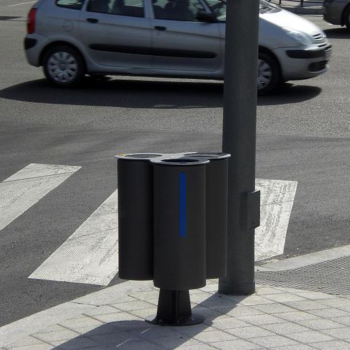 Poubelle en tôle d'acier - SINGULAR - Urbes 21 - en acier inoxydable / de tri sélectif / murale