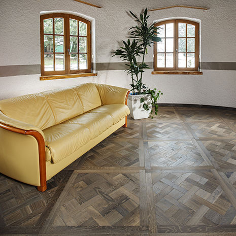 Parquet contrecollé - ROUTE 66 - CHENE DE L EST  - massif / en chêne / point de Hongrie